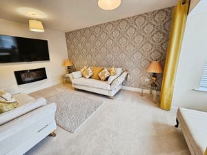 Photo 10- click for photo gallery